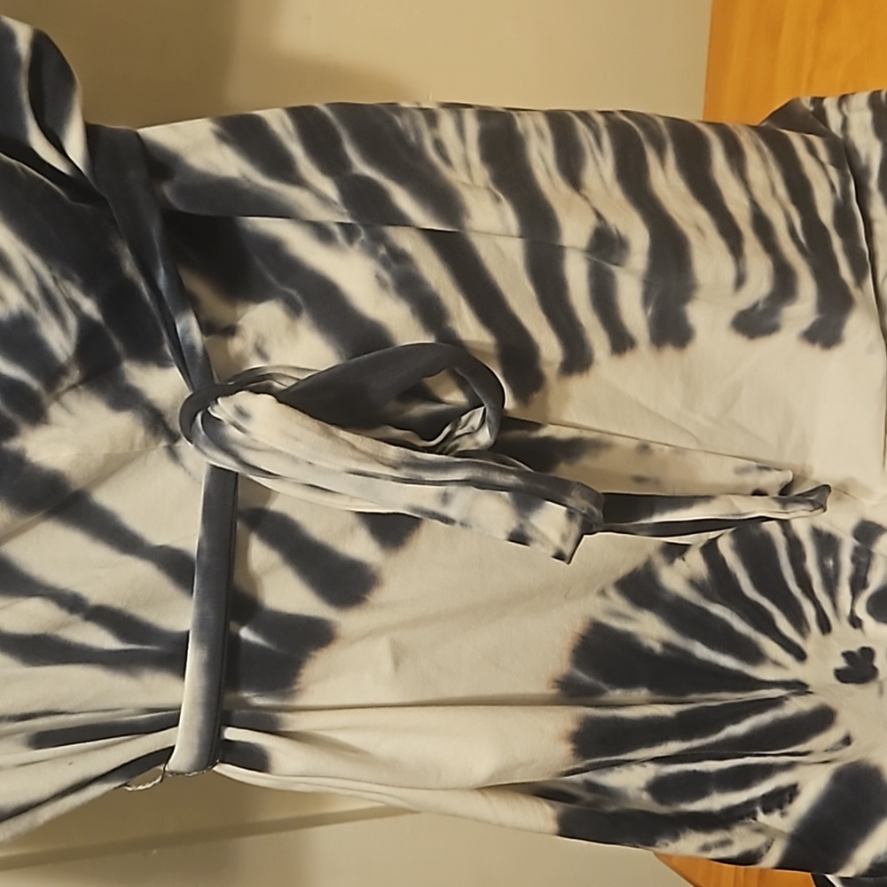 Torrid Tie Dye Dress - Picture 6 of 9